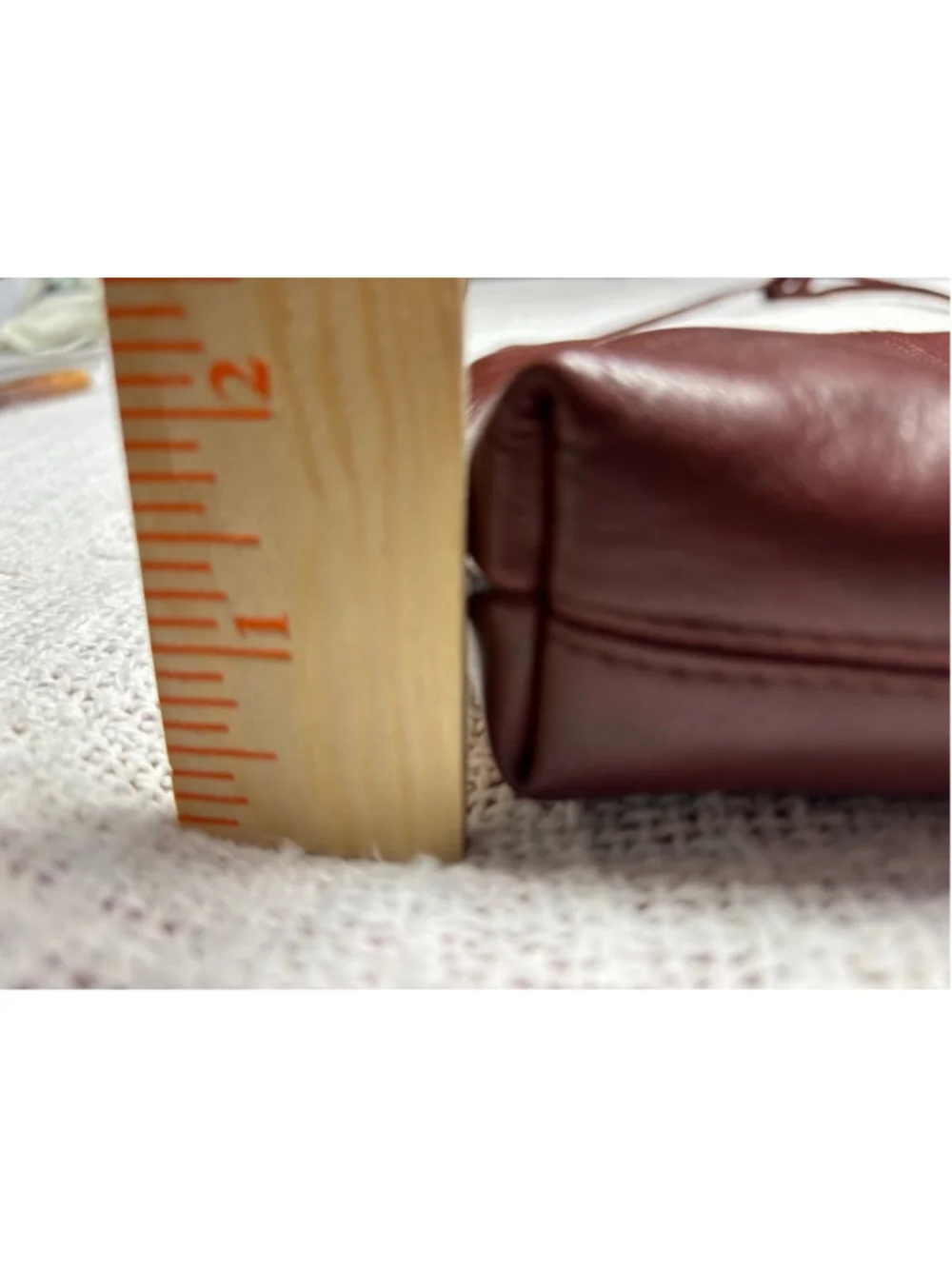 ili New York marbled Red Genuine Leather Crossbody Mini Sac Organizer BAG EUC
